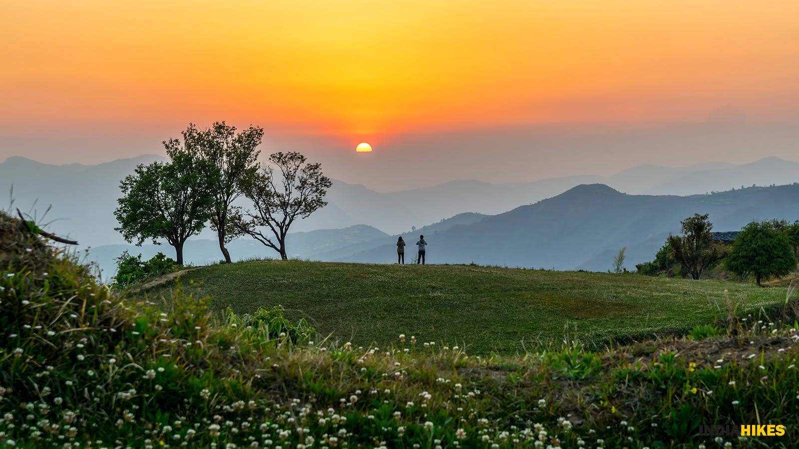 0ce79e71 fa96 4ba3 8127 d752ebd60725 nag tibba   kumar amrit   golden sunset in nag tibba campsite   compressed