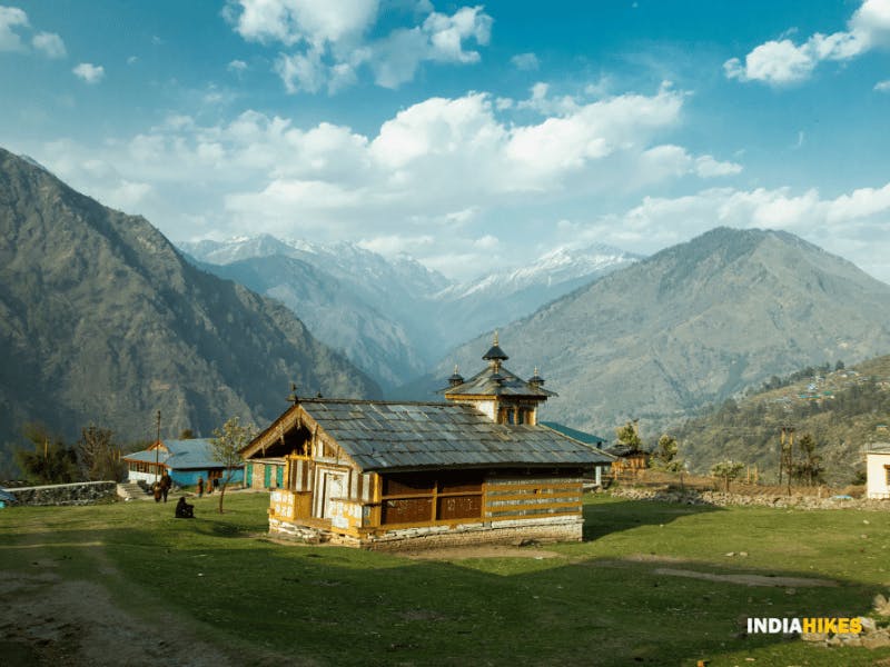 8742f32b 824e 4bf5 8c37 892f5a0f2452 temple at kotgaon indiahikes